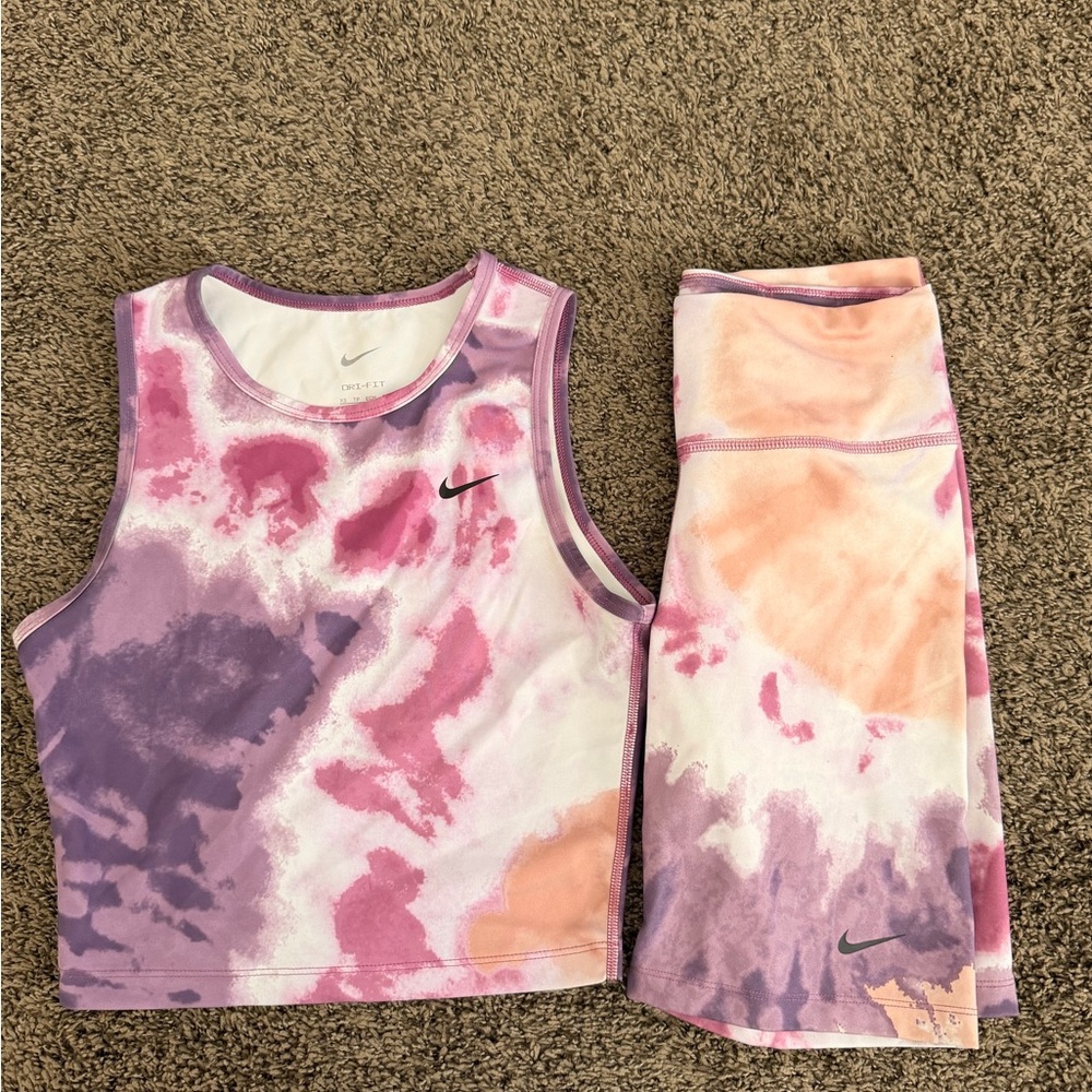 Nike Purple and White Dri-FIT Tank And Bike Short Set - Picture 2 of 6